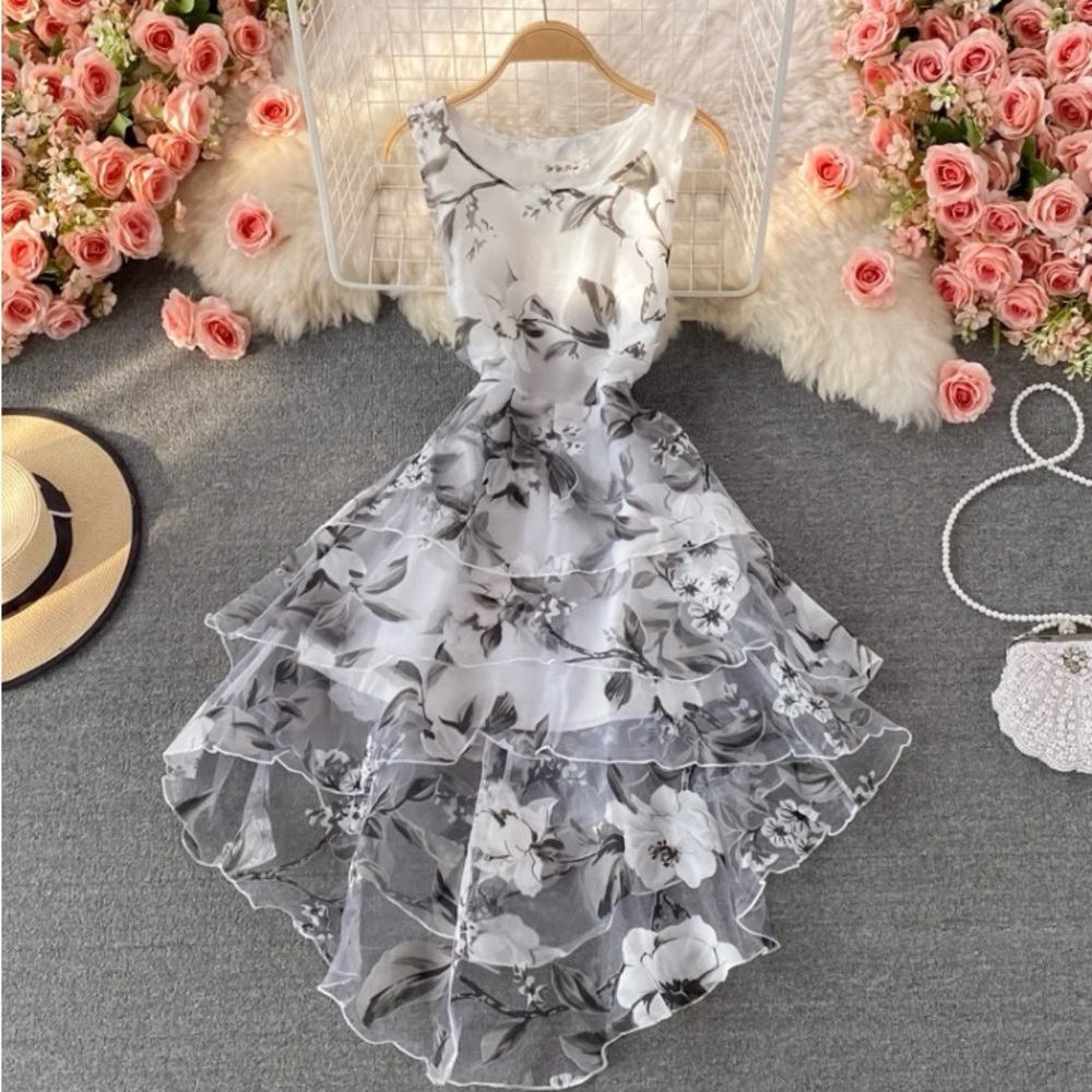X-Small Floral Sleeveless High-Low Dress